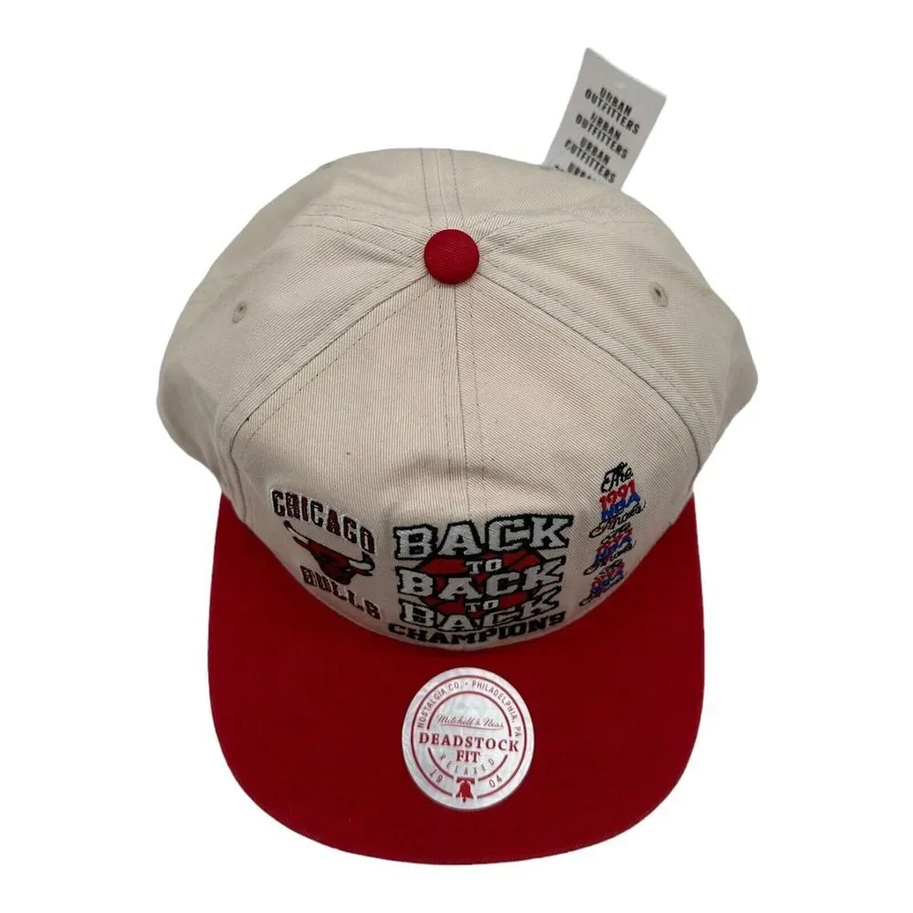 Mitchell & Ness‎ Chicago Bulls Back To Back 3 Champs Deadstock Snapback Hat NEW